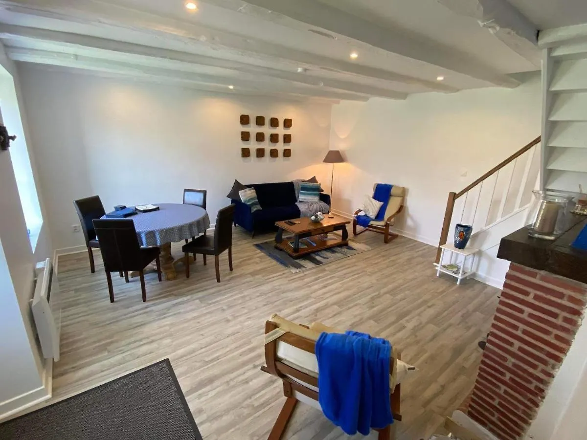 Le Cottage - Gites De Cavran Saint-Malo-des-Trois-Fontaines 0*,  France